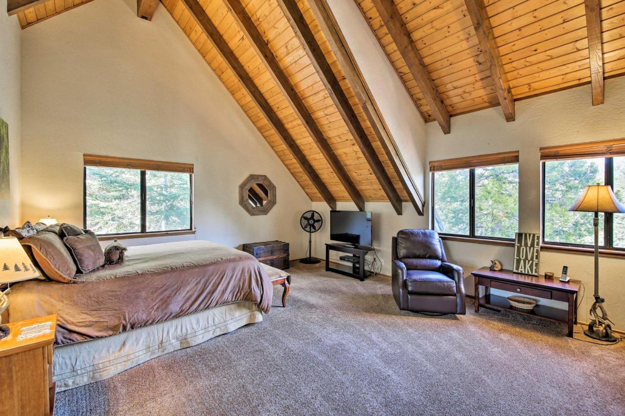 Spacious Lake Arrowhead Home With 2 Decks And Views Exterior foto